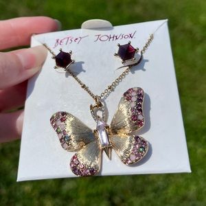 NWT Betsey Johnson Rhinestone Butterfly Necklace & Stud Earring Set